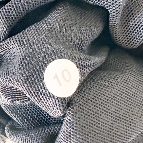 Lululemon half zip long sleeve top - Picture 3 of 4